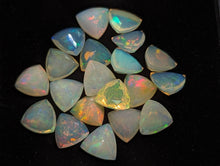 Load image into Gallery viewer, Ethiopian Welo Opal Trillion Facets - 8mm
