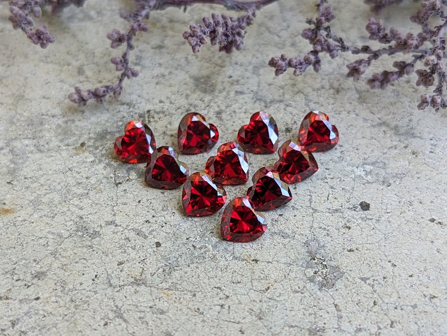 Garnet Heart Facets - 6mm