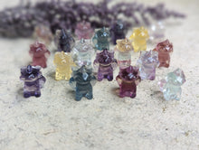 Load image into Gallery viewer, Fluorite Mini Carving - Toothless (How to Train Your Dragon)
