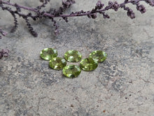 Load image into Gallery viewer, Peridot Oval Facets - 4x6mm
