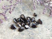 Load image into Gallery viewer, Shungite Teardrop Facets - 4x6mm
