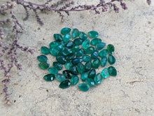 Load image into Gallery viewer, Green Onyx Teardrop Facets - 3x5mm
