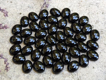 Load image into Gallery viewer, Black Spinel Oval Cabochons - 6x8mm
