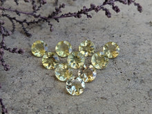 Load image into Gallery viewer, Lemon Quartz Round Facets - 8mm
