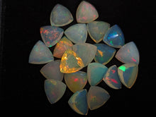 Load image into Gallery viewer, Ethiopian Welo Opal Trillion Facets - 8mm
