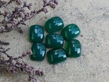 Load image into Gallery viewer, Green Onyx Rectangle Cabochons - 8x10mm
