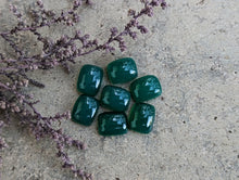 Load image into Gallery viewer, Green Onyx Rectangle Cabochons - 8x10mm
