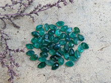 Load image into Gallery viewer, Green Onyx Teardrop Facets - 3x5mm
