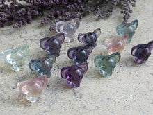 Load image into Gallery viewer, Fluorite Mini Carving - Stitch
