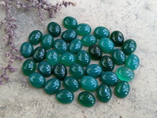 Load image into Gallery viewer, Green Onyx Oval Cabochons - 8x10mm
