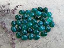 Load image into Gallery viewer, Green Onyx Oval Cabochons - 8x10mm
