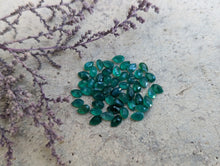 Load image into Gallery viewer, Green Onyx Teardrop Facets - 3x5mm
