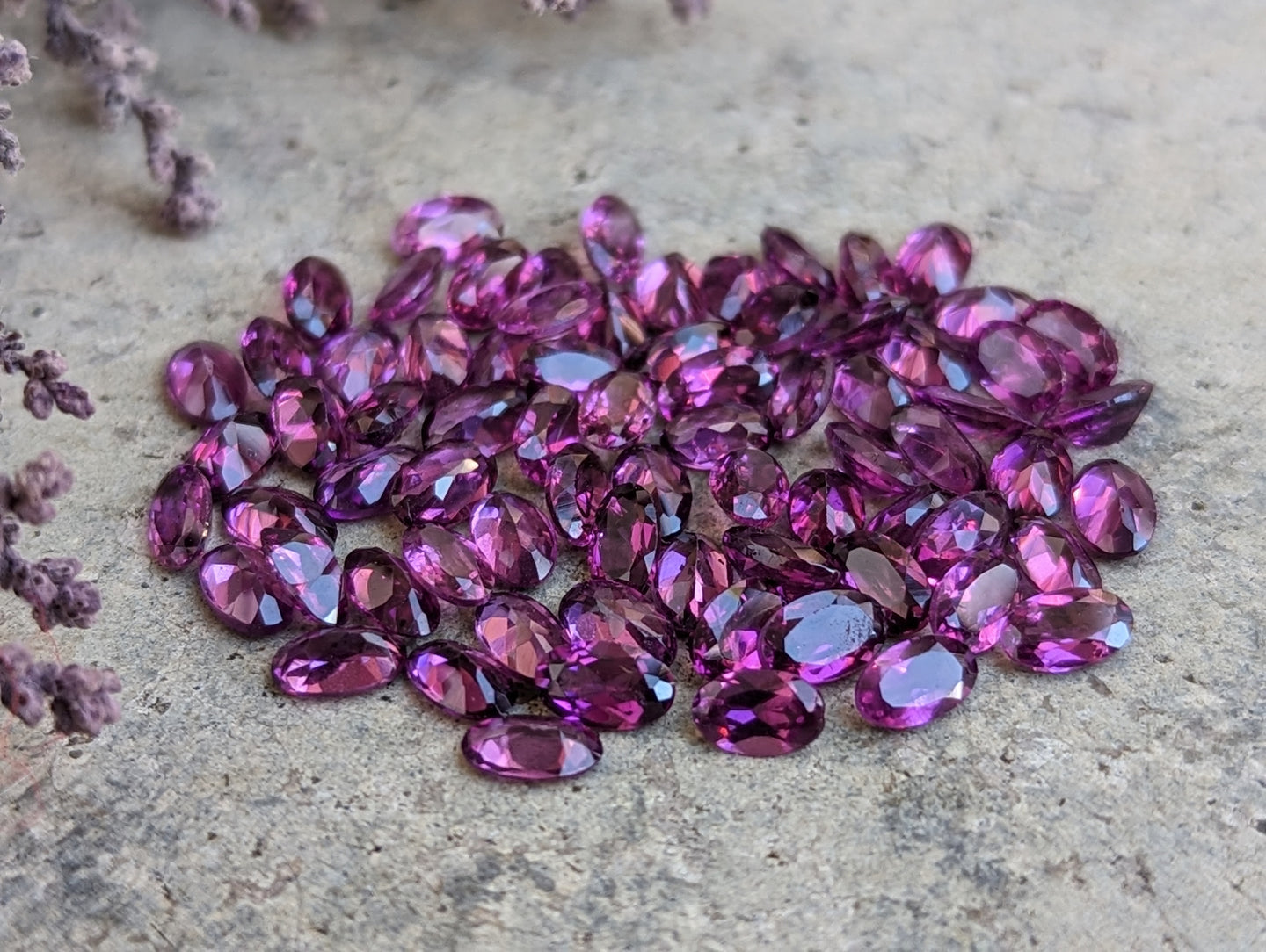 Umbalite (Purple Garnet) Oval Facets - 3x5mm