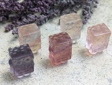 Load image into Gallery viewer, Fluorite Mini Carving - SpongeBob SquarePants
