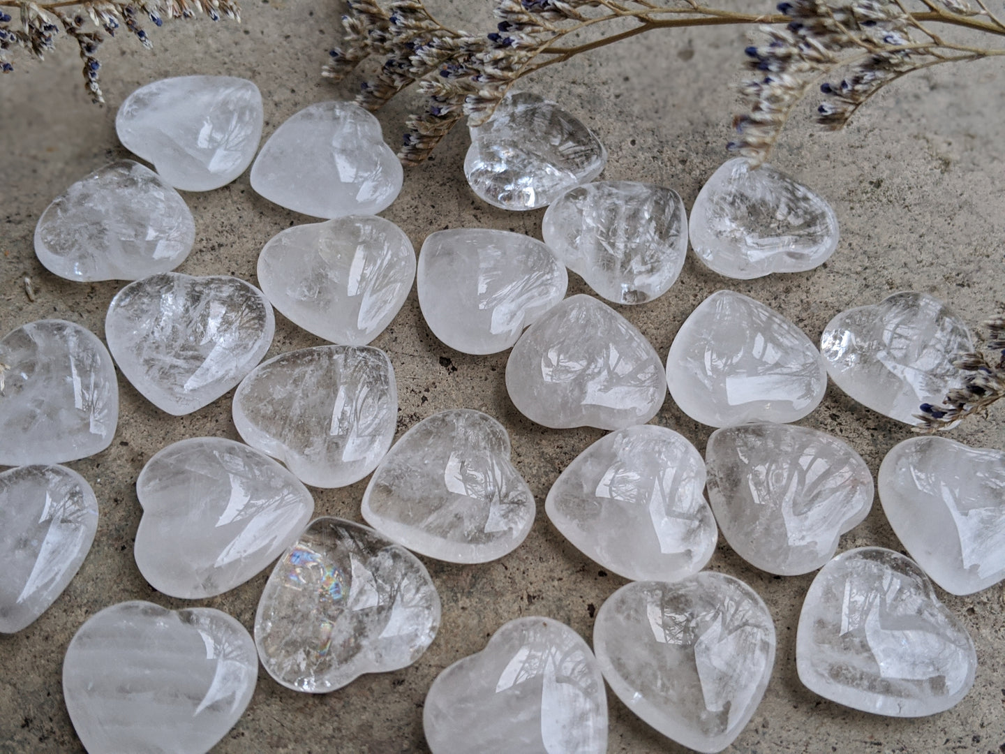 Quartz Puffy Mini Hearts