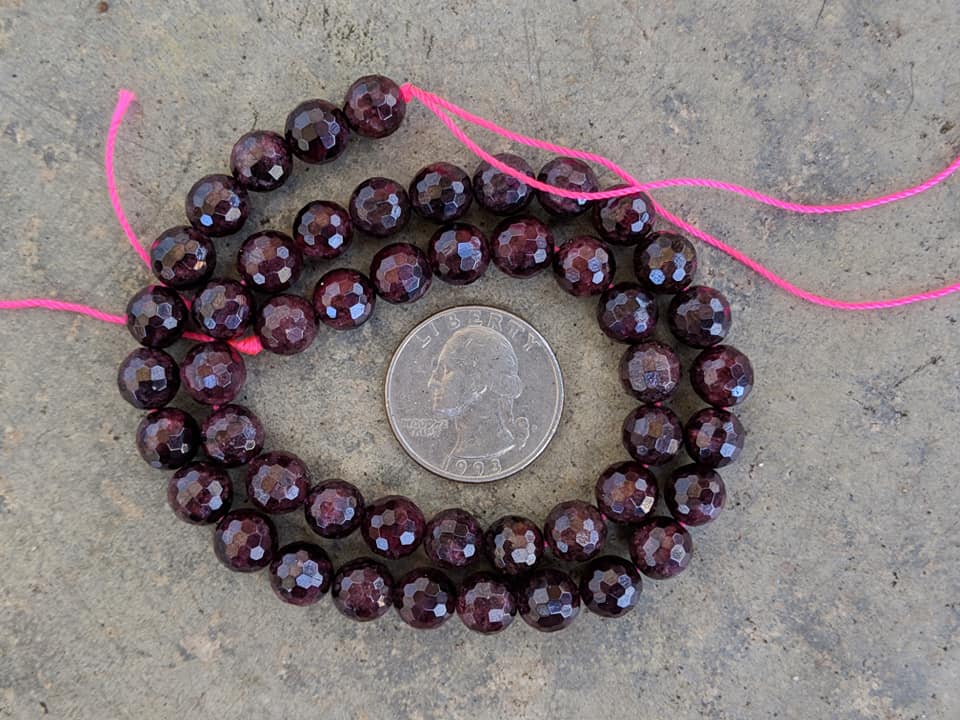 Garnet 8mm Round Faceted Beads