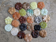 Flower Pendants - Medium