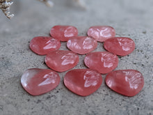 Load image into Gallery viewer, Cherry Quartz Heart Cabochons - 18mm
