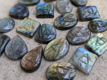 Load image into Gallery viewer, Labradorite Elemental Signs - Air and Earth
