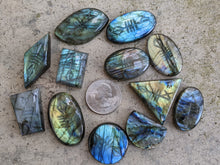 Load image into Gallery viewer, Labradorite Svefnthorn Cabochons
