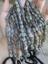 Load image into Gallery viewer, Labradorite Oval Beads - Large
