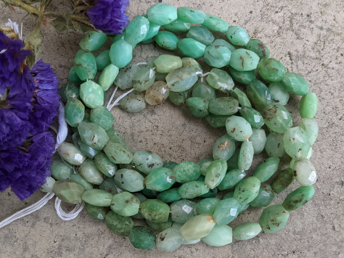 Chrysoprase Faceted Flat Barrel Beads, Shaded