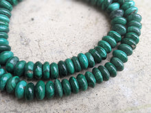 Load image into Gallery viewer, Malachite 8mm Rondelle Beads
