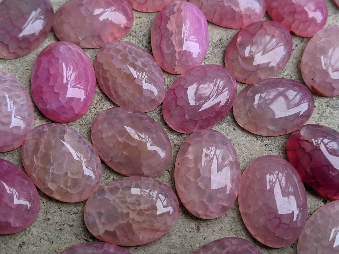 Dragon's Vein Agate Pink Oval Cabochons - 15x20