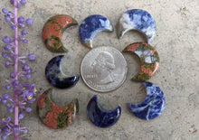 Load image into Gallery viewer, Sodalite and Unakite Moon Lot
