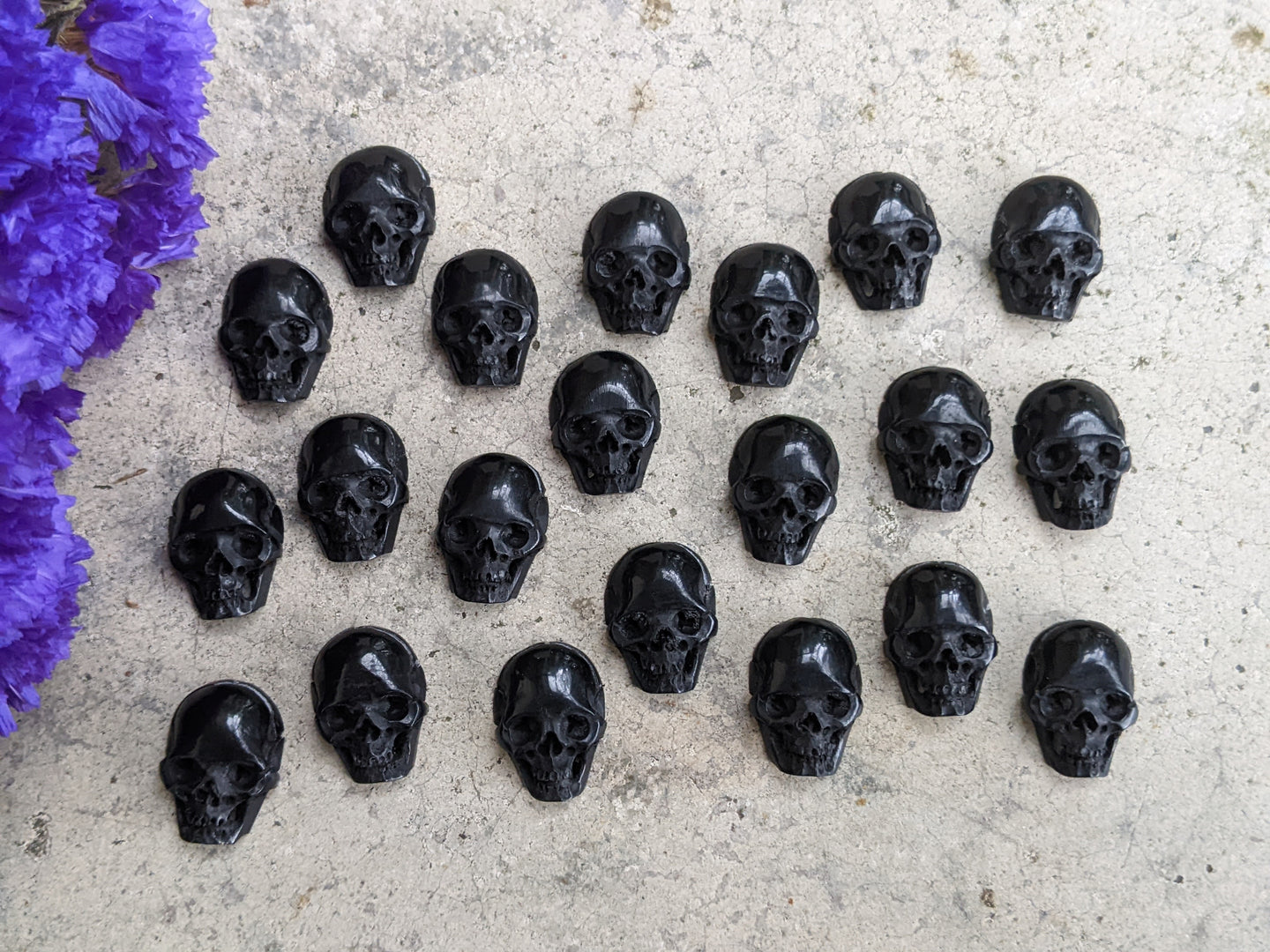 Black Horn Skull Cabochons - Mini