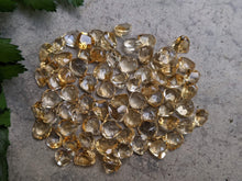 Load image into Gallery viewer, Citrine Wide Teardrop Facets - 6mm
