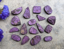 Load image into Gallery viewer, Raw Purpurite Small Cabochons
