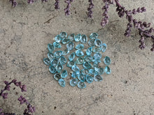 Load image into Gallery viewer, Apatite Teardrop Facets - 3x4
