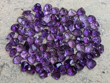 Load image into Gallery viewer, Amethyst Wide Teardrop Facets - 4mm (Dark)
