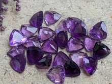 Load image into Gallery viewer, Amethyst Trillion Facets - 8mm
